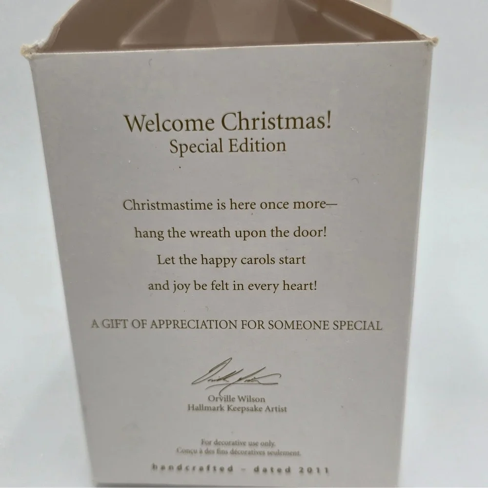 Hallmark Keepsake 2011 Welcome Christmas Special‎ Edition Snowman House Ornament